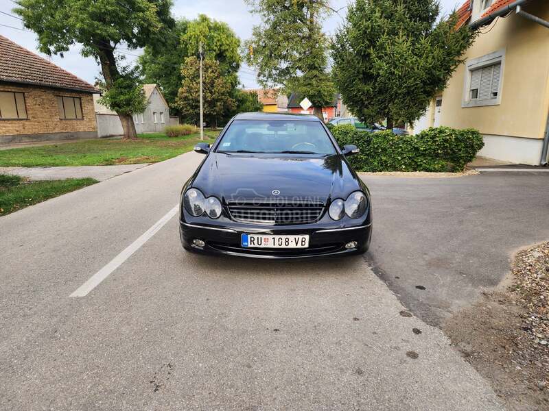 Mercedes Benz CLK 240 Avantgarde
