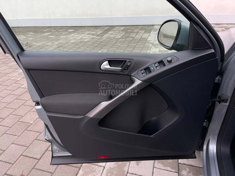 Volkswagen Tiguan 2.0TDI 4x4 DSG CH