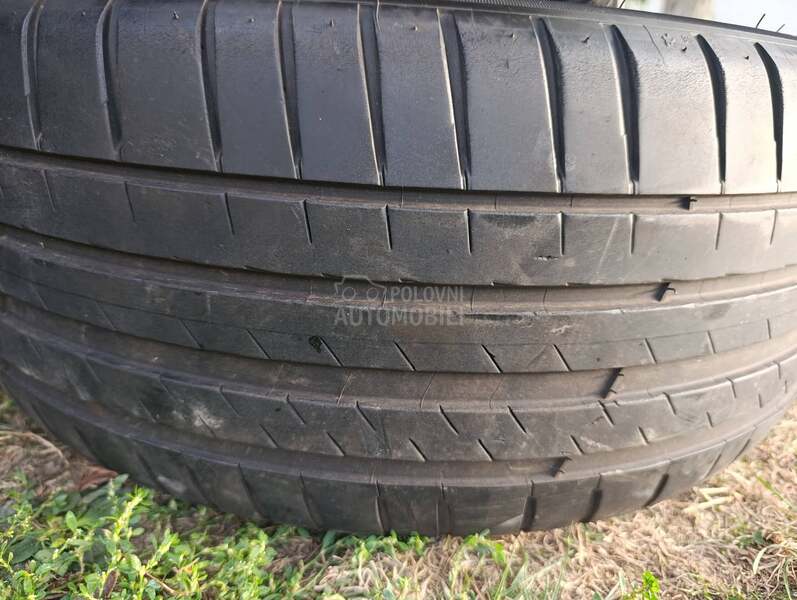 Michelin 235/45 R18 Letnja