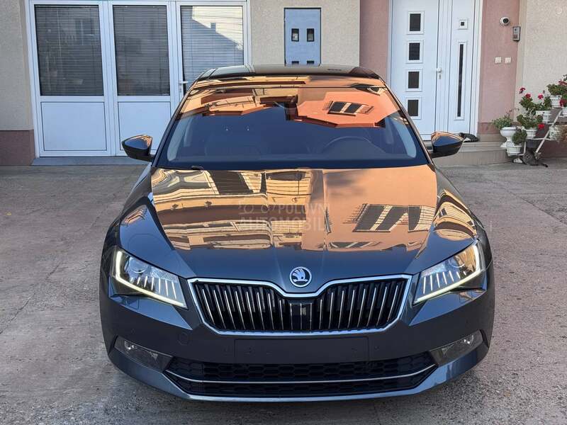 Škoda Superb LK/PANO