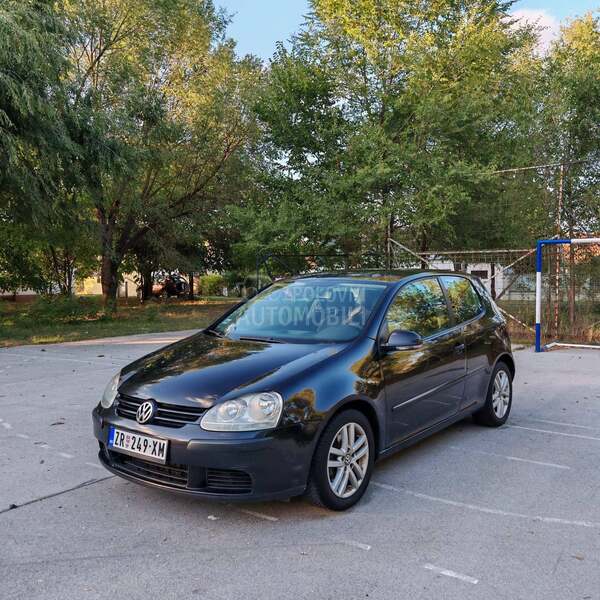 Volkswagen Golf 5 2.0 tdi