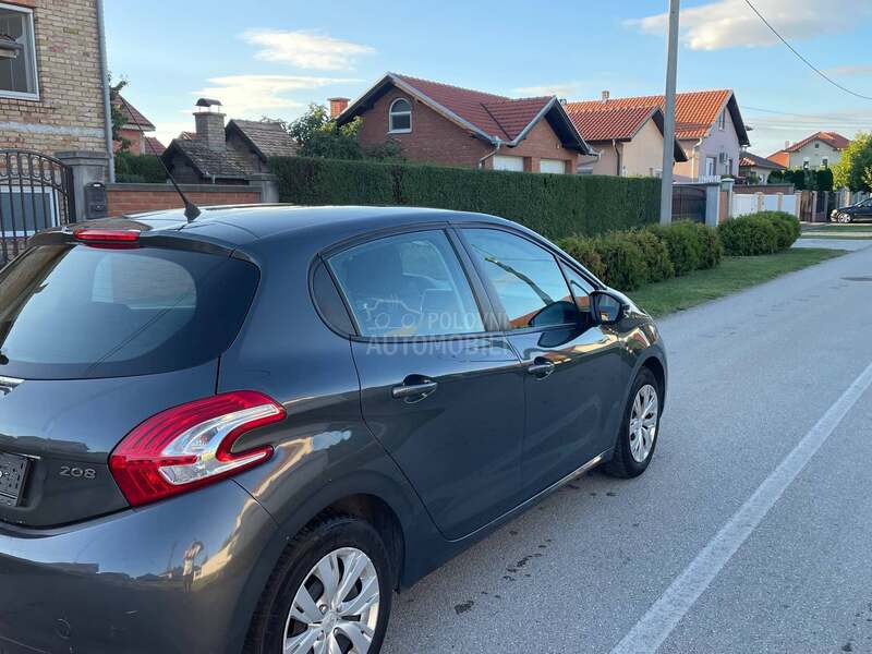 Peugeot 208 1.2