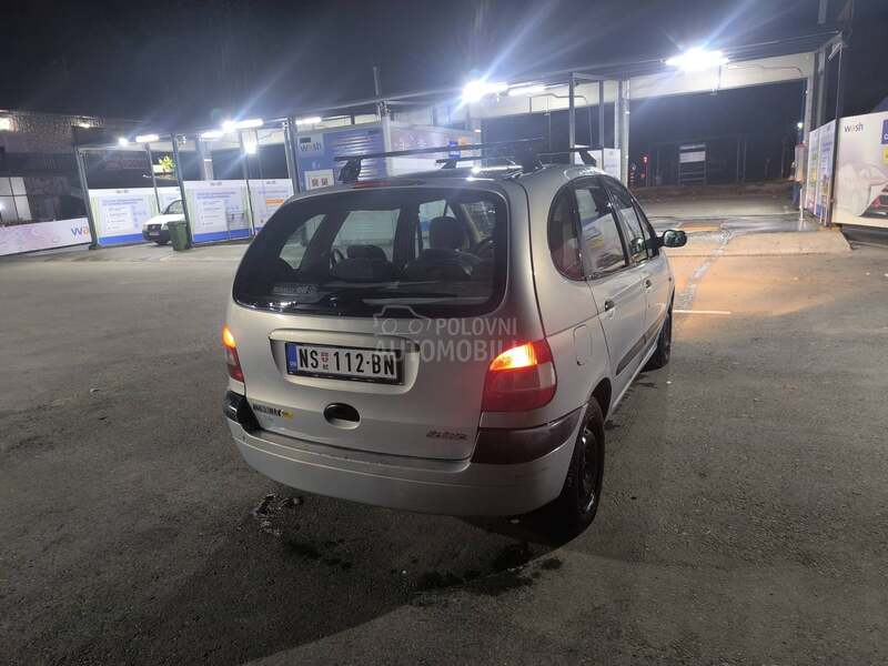 Renault Scenic 