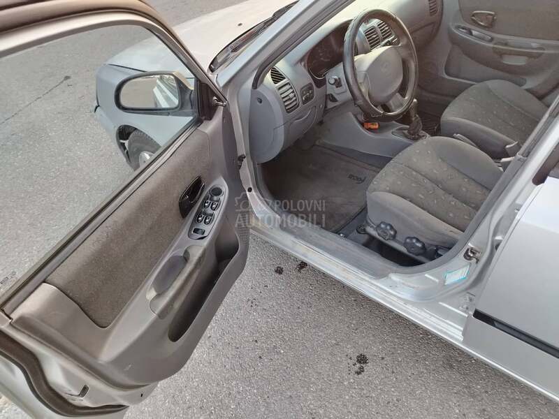 Hyundai Accent eleganc