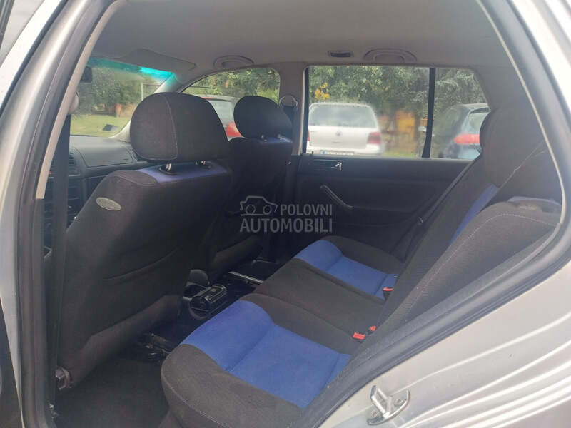 Volkswagen Golf 4 