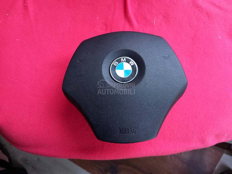 VAZDUSNI JASTUK VOLANA E90