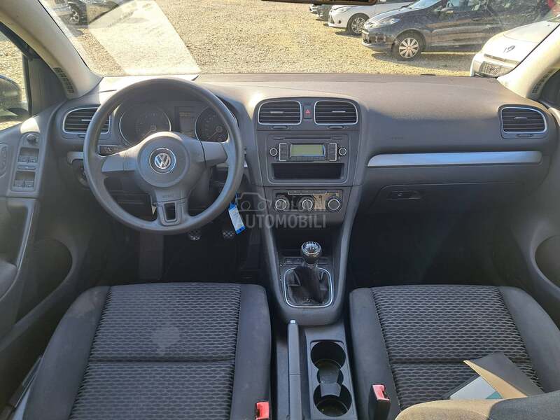 Volkswagen Golf 6 1.6 8V