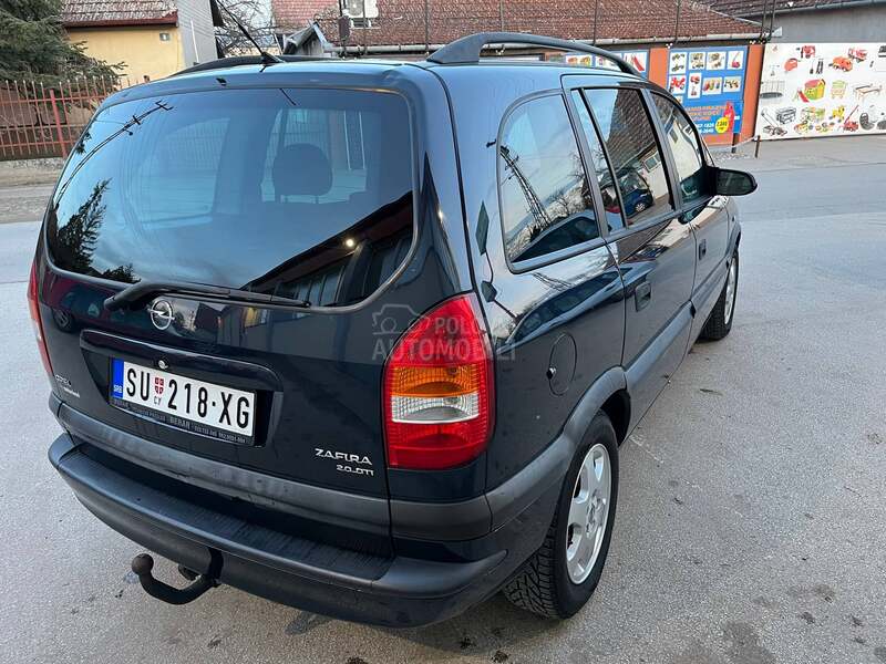 Opel Zafira 