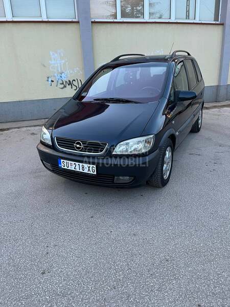 Opel Zafira 