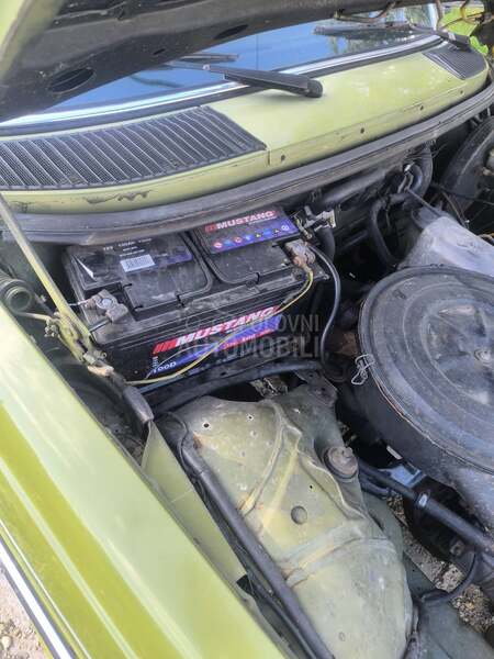 Mercedes Benz W123 240D