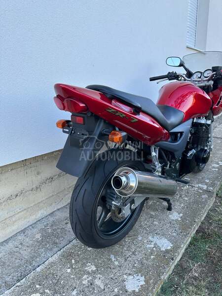 Kawasaki ZR7S ZR 7 S