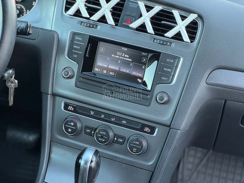 Volkswagen Golf 7 /1.6 TDI / DSG
