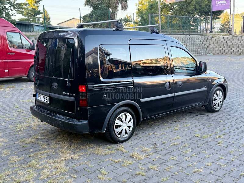Opel Combo 
