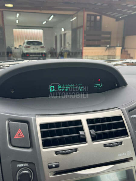 Toyota Yaris 1.3 vvti
