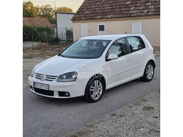 Volkswagen Golf 5 TOUR//KOZA//NAV