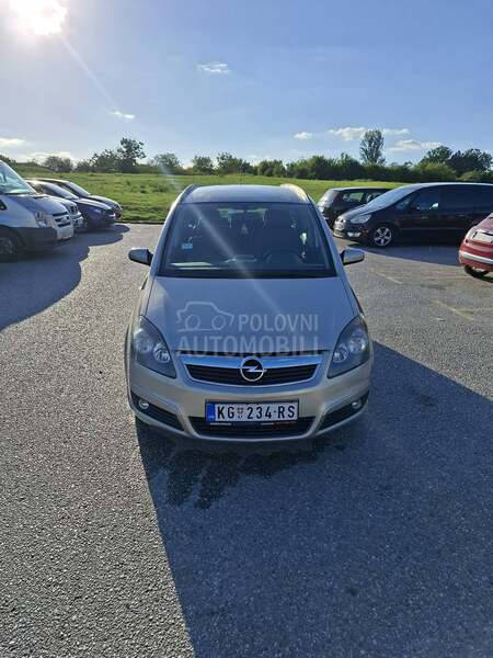 Opel Zafira 1.9 CDTI