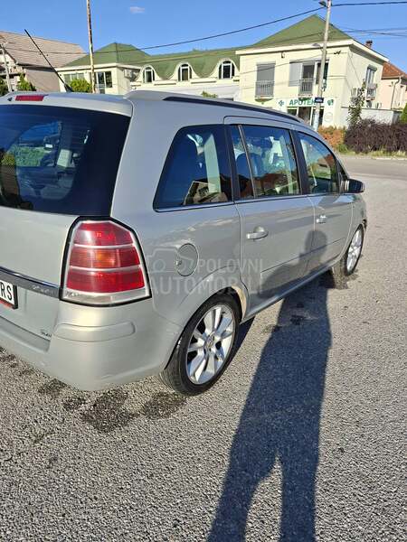 Opel Zafira 1.9 CDTI