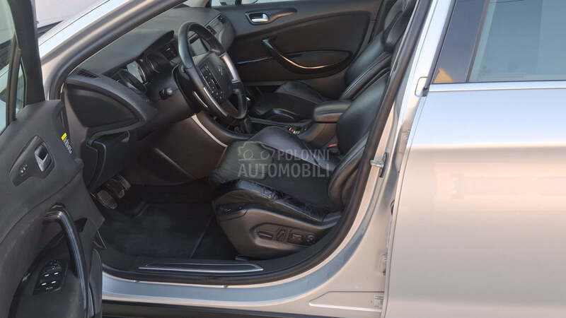 Citroen C5 2.0hdi NAAVIGACIJA