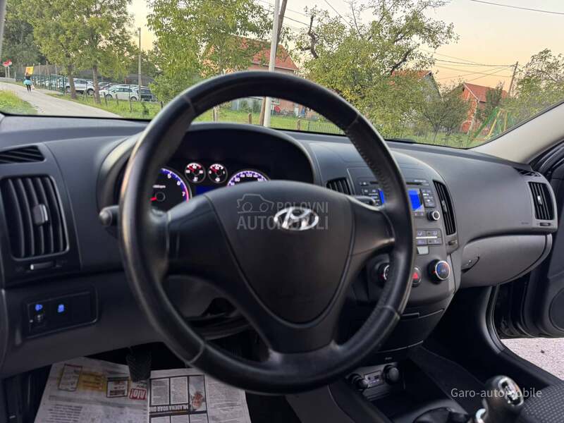 Hyundai i30 1.4 SVAJCARSKA NOV