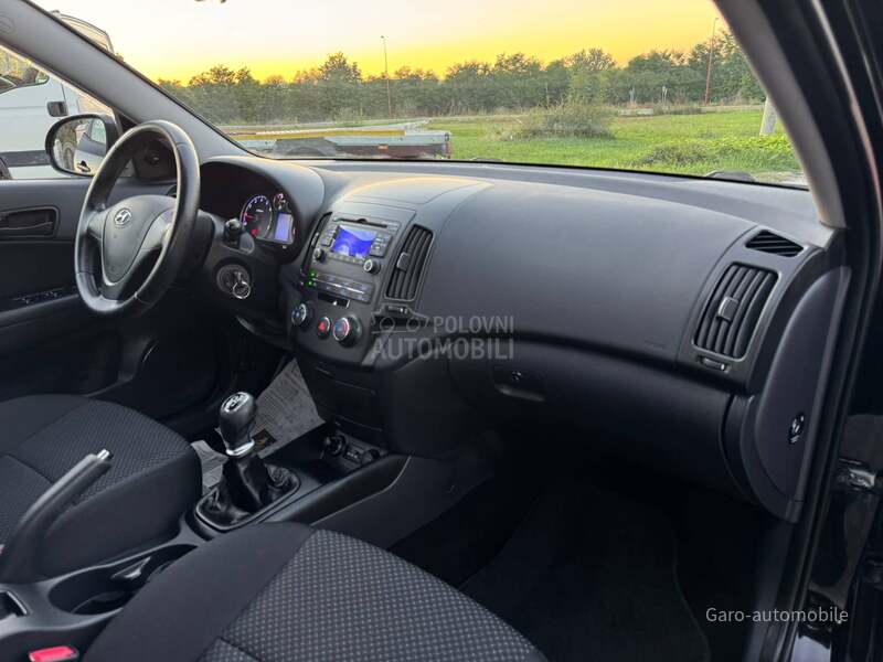 Hyundai i30 1.4 SVAJCARSKA NOV