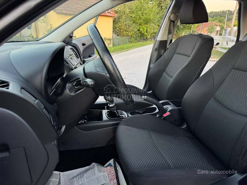 Hyundai i30 1.4 SVAJCARSKA NOV