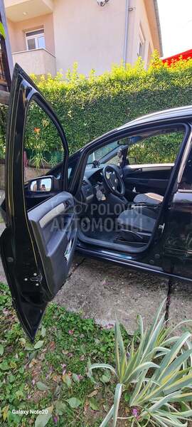 Opel Zafira B