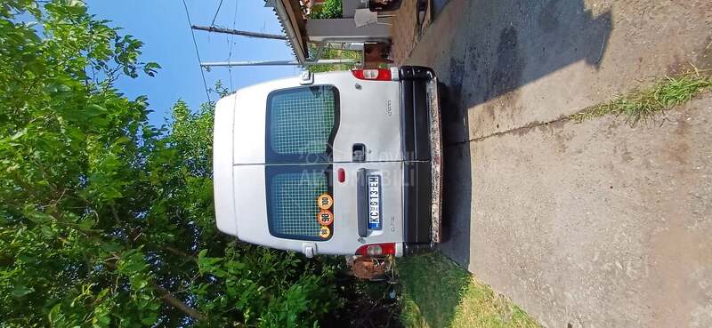 Opel Movano 2.5