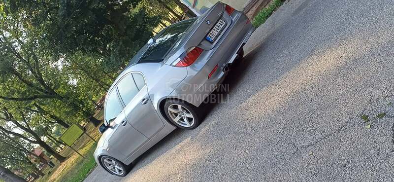BMW 525 