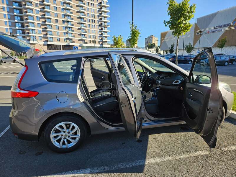 Renault Grand Scenic 1.5 dci
