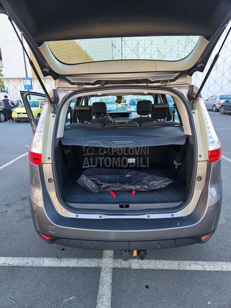 Renault Grand Scenic 1.5 dci
