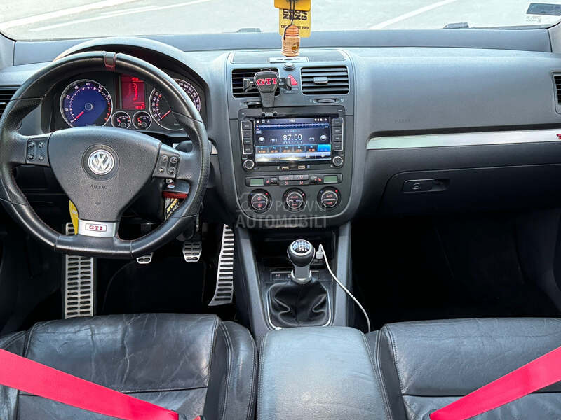 Volkswagen Golf 5 2.0 TFSI GTI