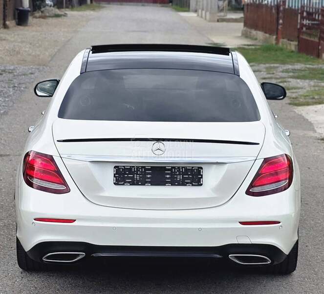 Mercedes Benz E 220 amg/led/virt