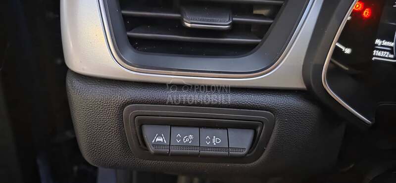 Renault Captur 1.3 TCE INTES EDC