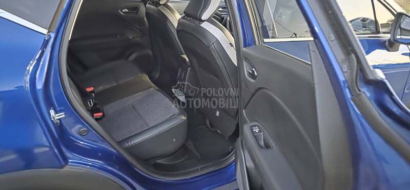 Renault Captur 1.3 TCE INTES EDC