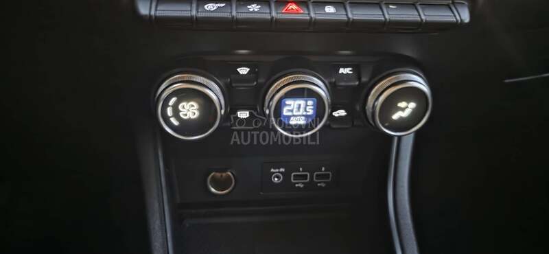 Renault Captur 1.3 TCE INTES EDC