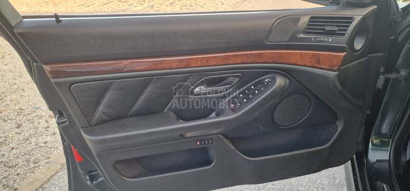 BMW 540 4.4 V8