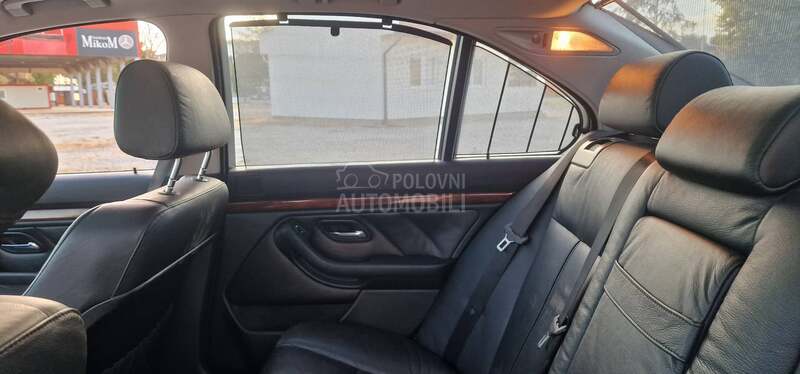 BMW 540 4.4 V8