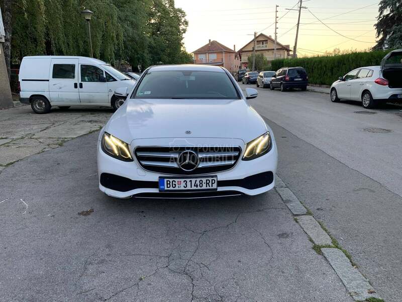 Mercedes Benz E 200 cdi