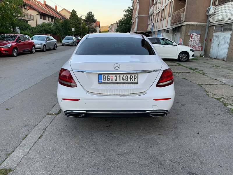 Mercedes Benz E 200 cdi