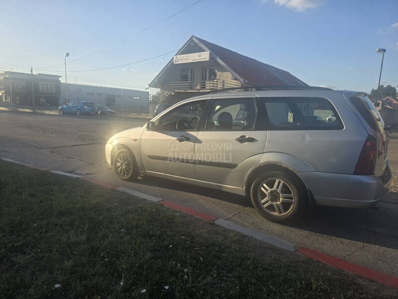 Ford Focus 1.8