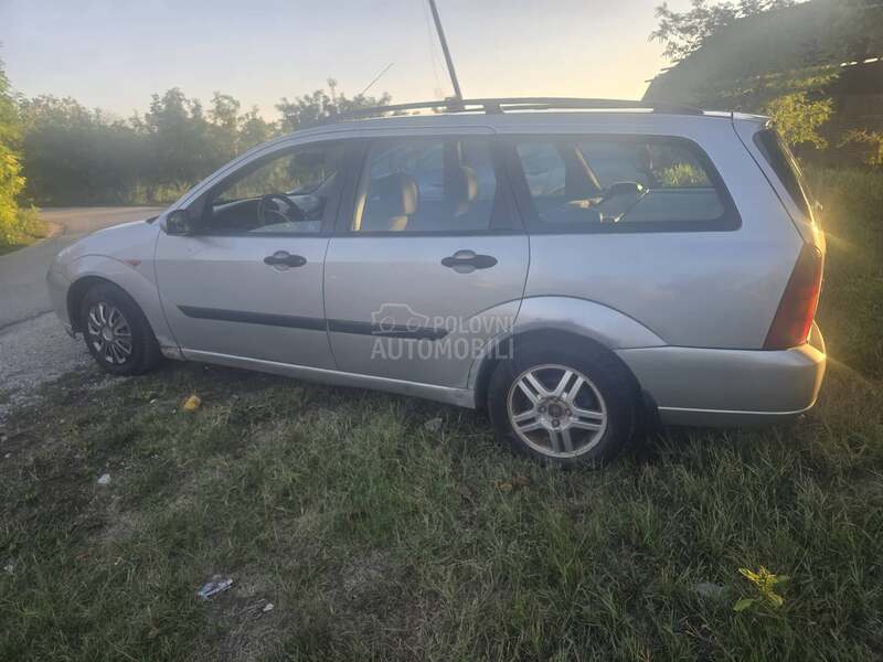 Ford Focus 1.8