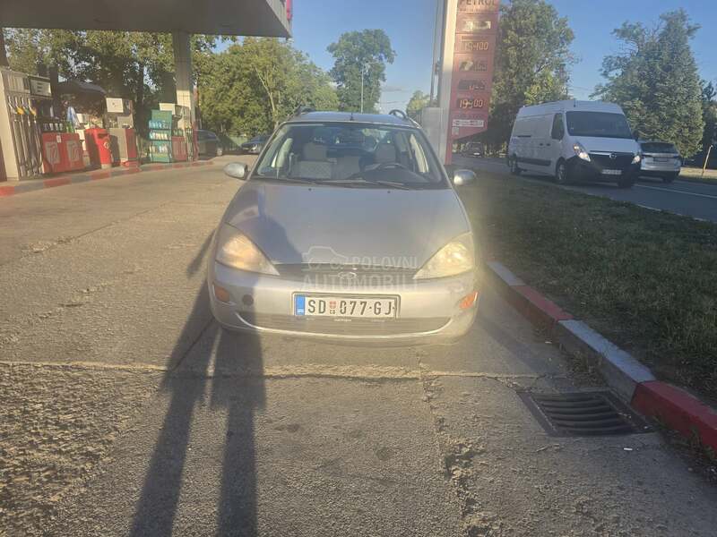 Ford Focus 1.8