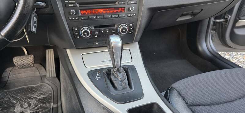 BMW 320 d a.u.t.o.m.a.t.i.k