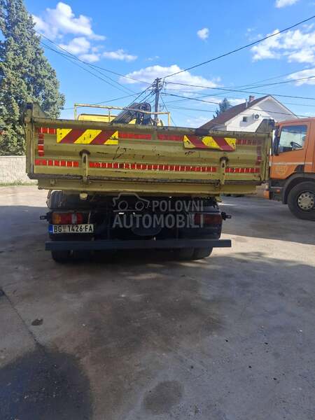 Mercedes Benz atego 815