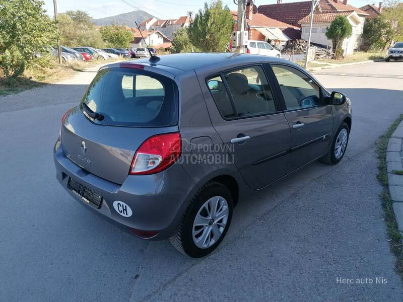 Renault Clio 1.2i EXCEPTION CH