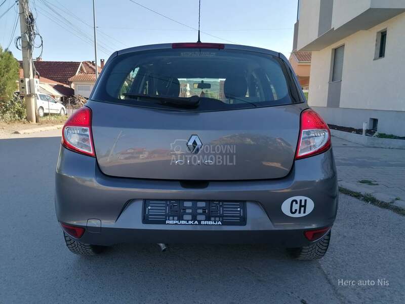 Renault Clio 1.2i EXCEPTION CH