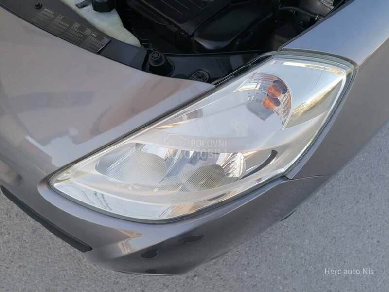 Renault Clio 1.2i EXCEPTION CH