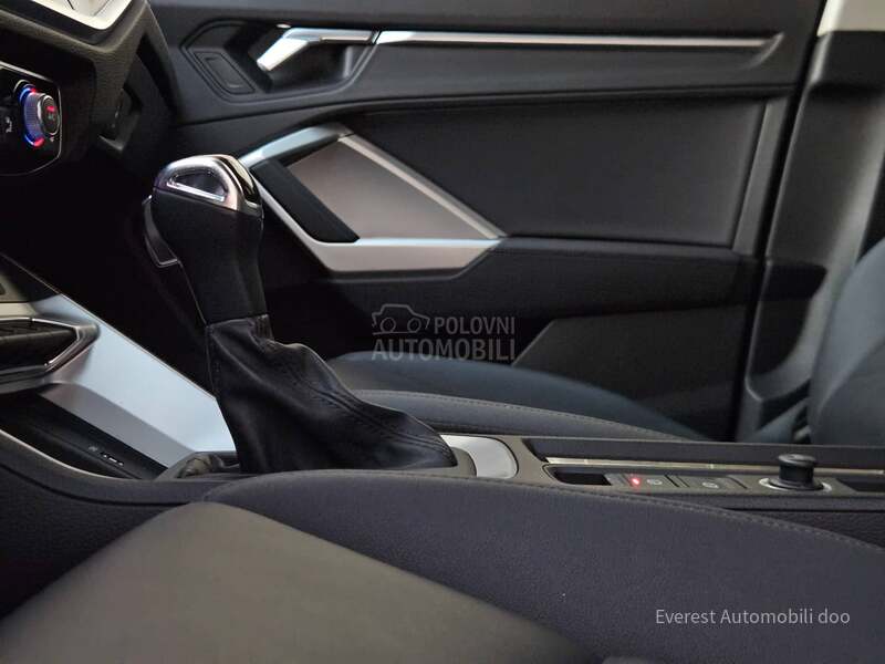 Audi Q3 2.0TDi/Matrix/Nardo