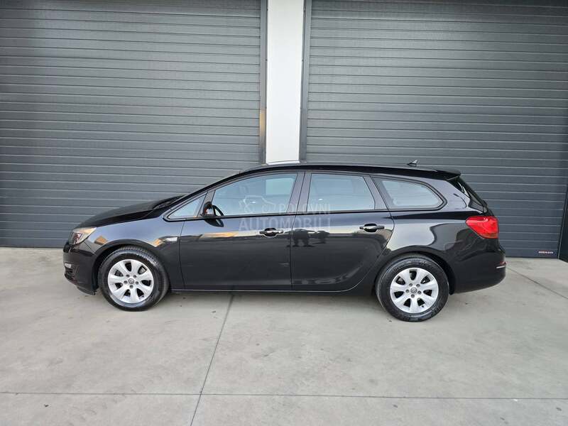 Opel Astra J 1.7 CDTI COSMO