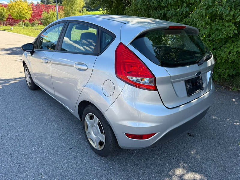 Ford Fiesta 1.4 SVAJCARSKA